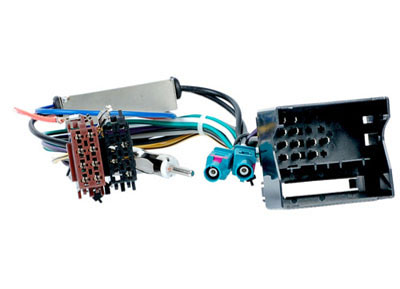 RTA 004.098-0 Vehicle-specific adapter cable