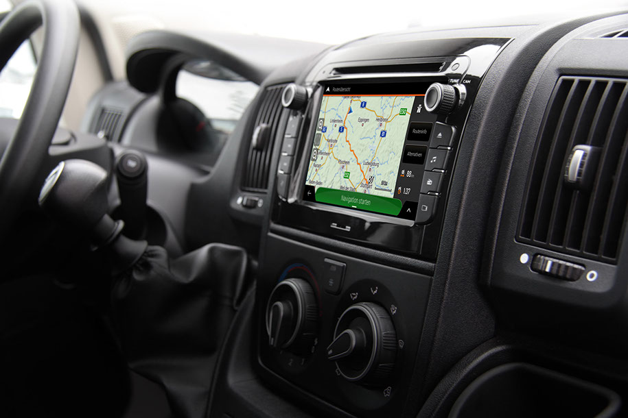 ESX N740-DBJ-4G Autoradio Navigation für Fiat Ducato Typ 250 und Typ 290, Citroen Jumper Typ 250 und Typ 290, Peugeot Boxer Typ 250 und Typ 290, ohne Navisoftware