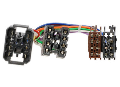 RTA 004.160-0 Adapterkabel fahrzeugspezifisch für SAAB 900 und SAAB 9000