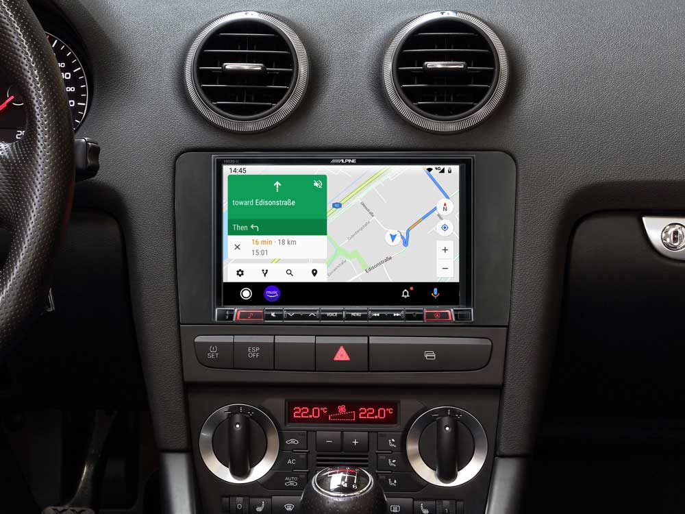 Alpine X803D-A3 All in One Navigation mit 7-Zoll Display für Audi A3 (8P/8PA) Facelift, Apple CarPlay 